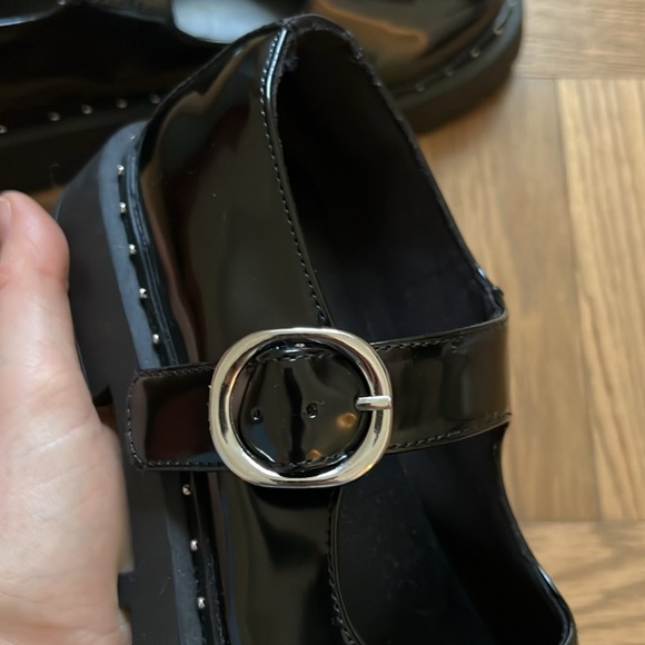 ZARA KIDS BLACK PATENT STUDDED MARY JANES - Picture 5 of 6